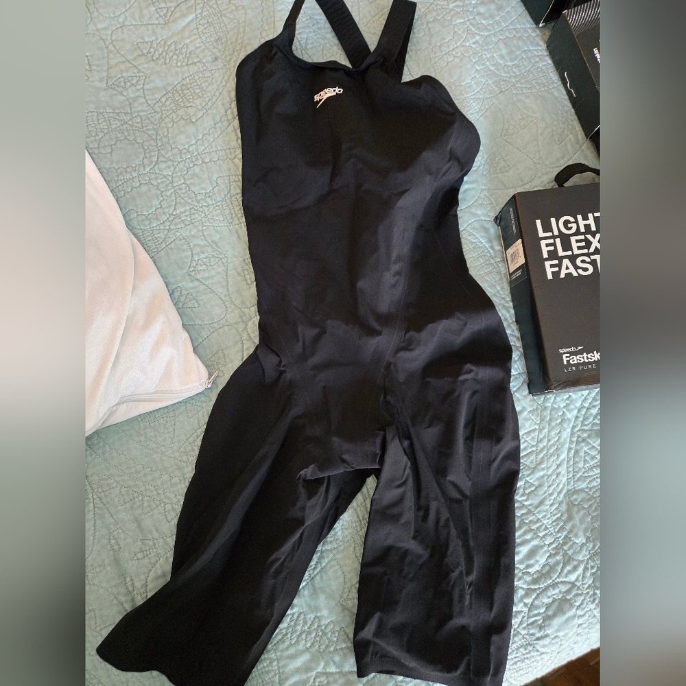 Speedo Valor Closedback Tech Suit